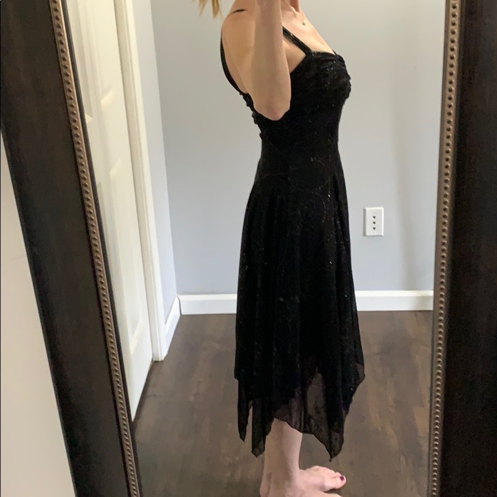 Black cocktail dress asymmetrical hem - Picture 8 of 8